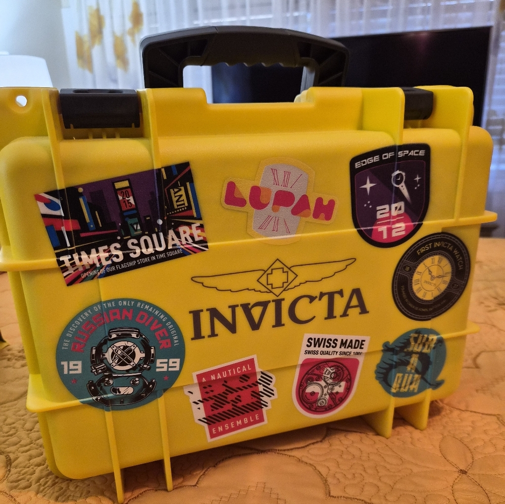 💥INVICTA DIVE CASE